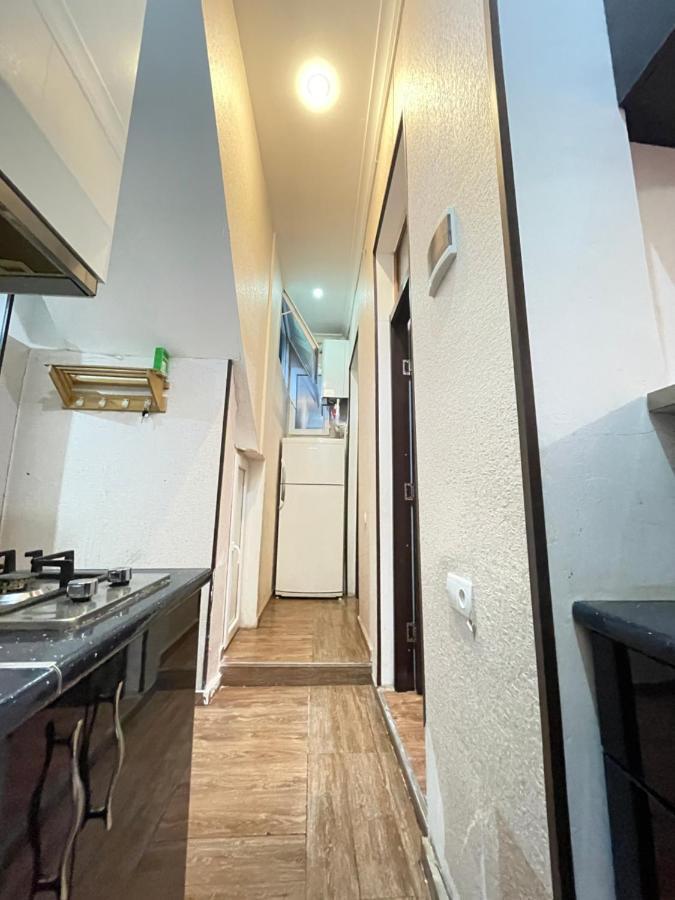Honey Apartment Tbilisi ภายนอก รูปภาพ