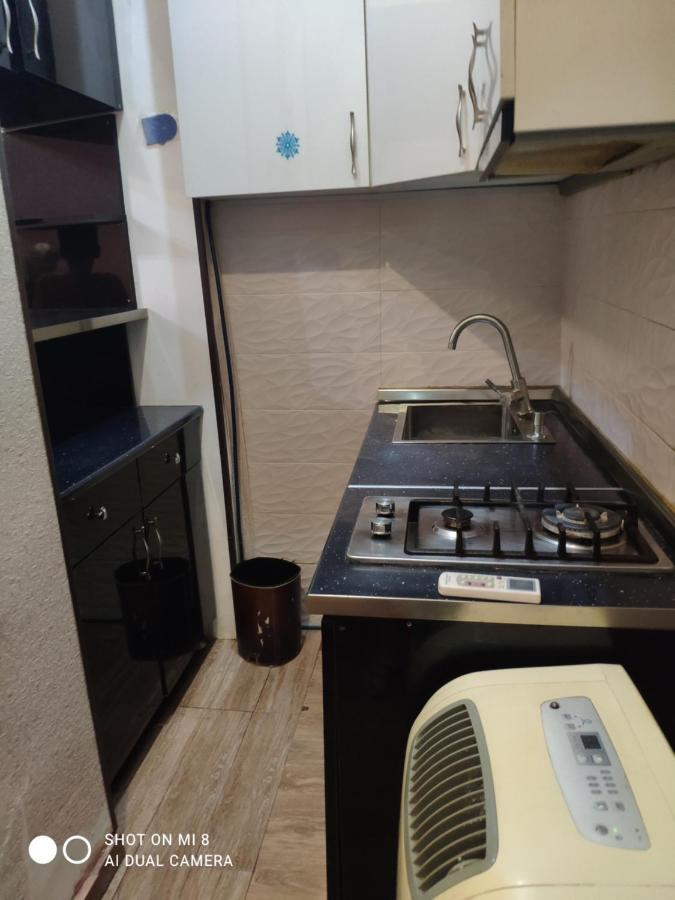 Honey Apartment Tbilisi ภายนอก รูปภาพ
